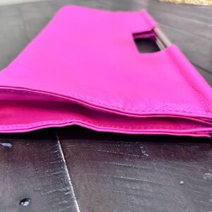 Banana Republic Hand Clutch Purse Flat Hot Pink So Cute! Barbie vibes!